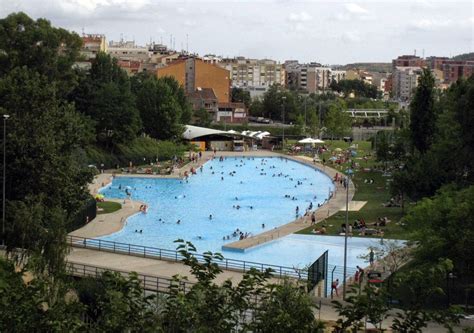 Piscina De Vallparadís